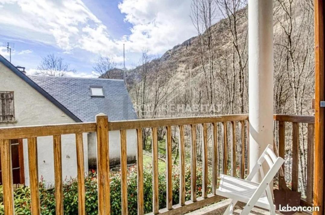 בארג'ס Appartement Familial Spacieux Et Lumineux מראה חיצוני תמונה